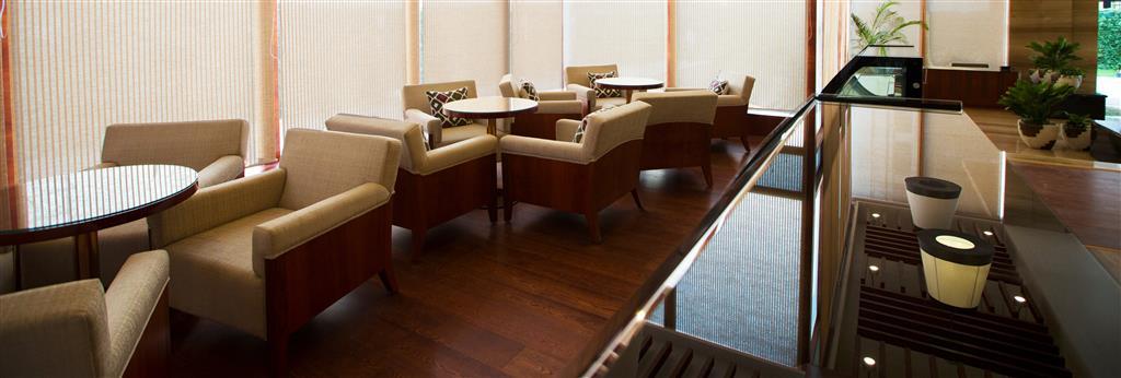 Ramada By Wyndham Ghaziabad Vasundhara Restaurante foto